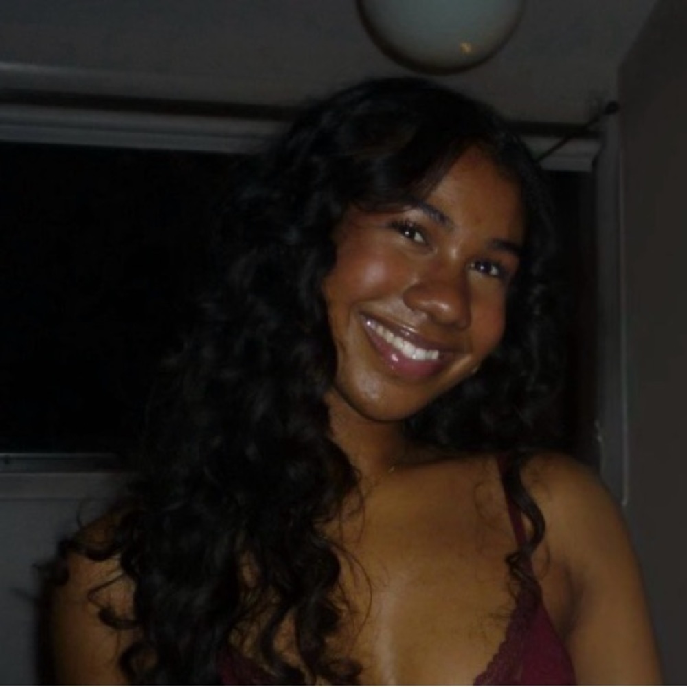 Meet your Posher, Ascha